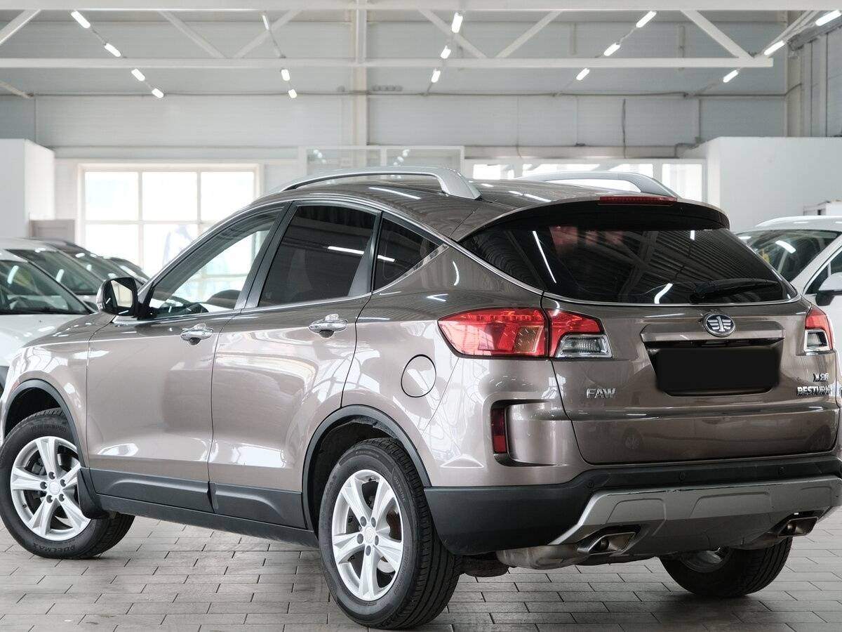 FAW Besturn X80