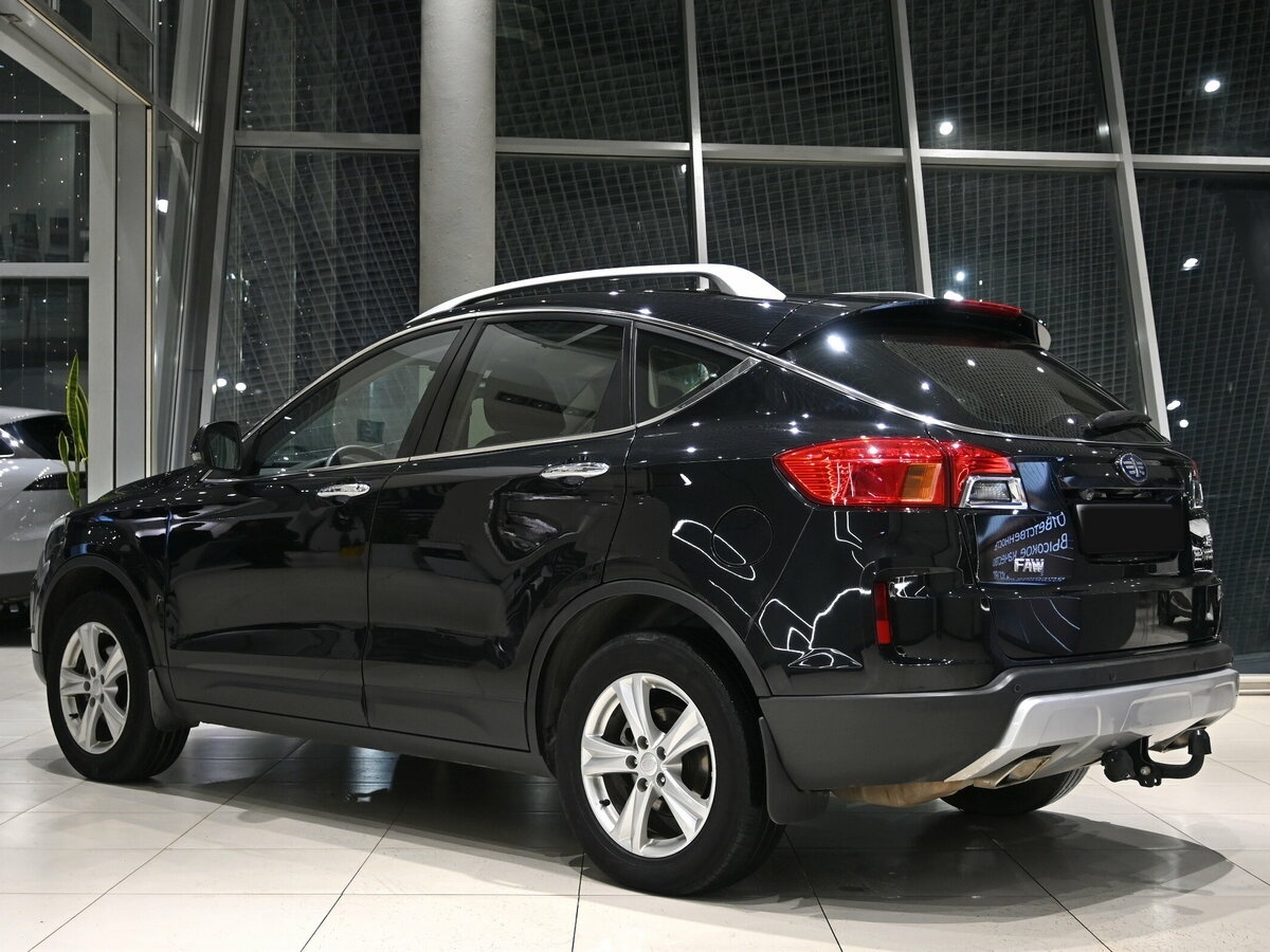 FAW Besturn X80